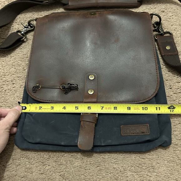 Della Q Dealer Maker Messenger Bag Leather Canvas Adjustable Strap Brown Blue main image 3